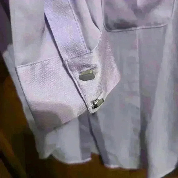 Calvin Klein women’s button down sheen shirt size  small - Picture 3 of 3